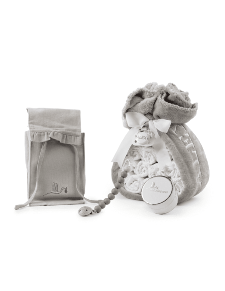 Special Diaper Cake With Diaper Bag