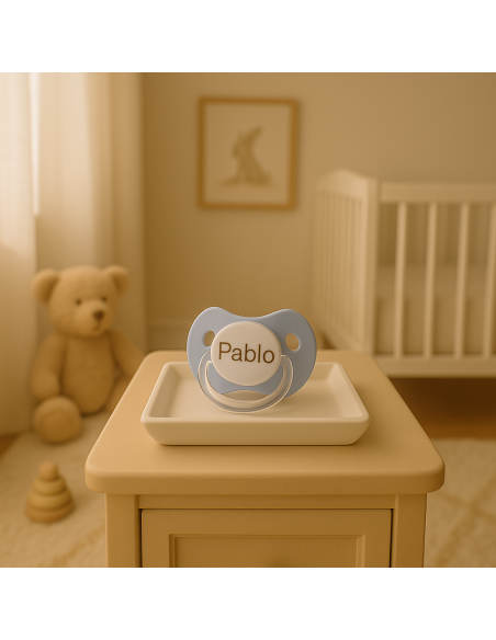 Personalized Pacifier with Pacifier Clip | Unique Newborn Gift – Bebedeparis.com