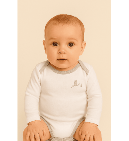 Baby Feeding Hamper – A Comer | Practical Gift for Newborn Mealtimes