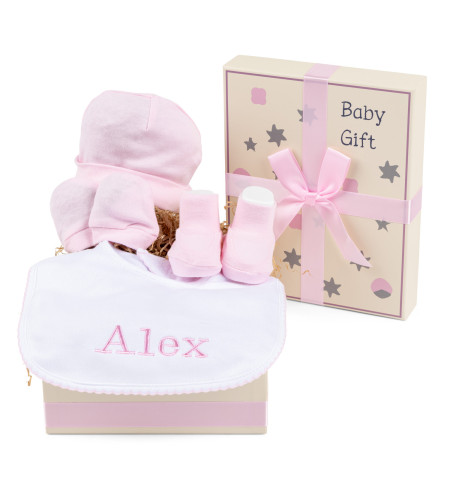 Gift Box with Cotton Set and Personalized Bib – Perfect for Newborn Girl