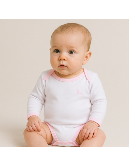Gift Box with Bodysuit, Pacifier, Teether and Clip – Stylish Baby Gift Set