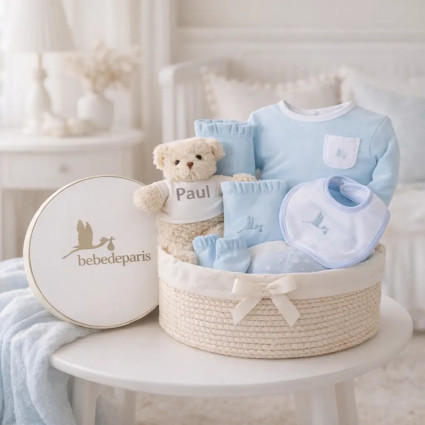 Essential Classic Baby Hamper | Elegant & Complete Gift – Bebedeparis.com 2