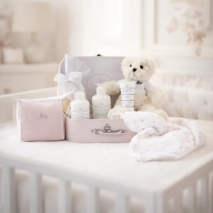 Baby Natural Skincare Set in Suitcase | Gentle & Complete Newborn Care 2