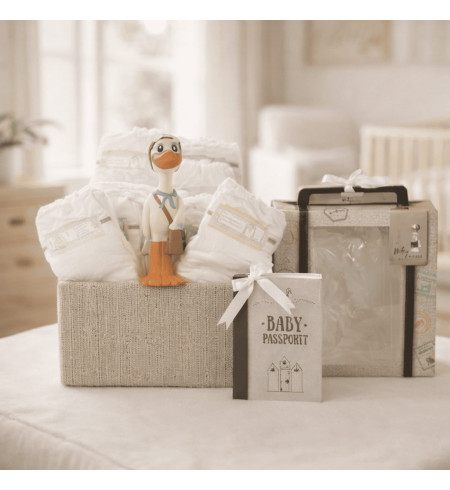 Nicky XL Diaper Cake with Teether | Practical & Adorable Newborn Gift – Bebedeparis.com